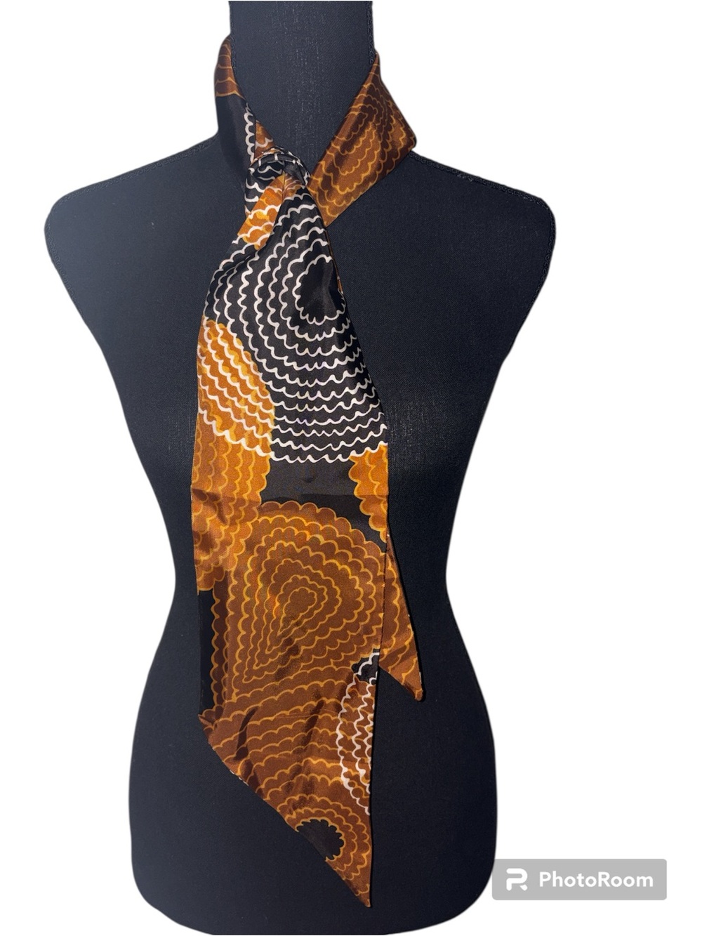 1970s Neck Scarf no tag 55x4
